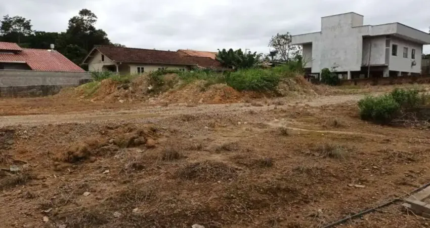 Terreno à venda na Corticeira, Guaramirim