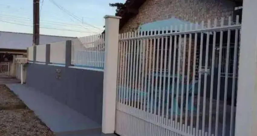 Casa com 3 quartos à venda no Ubatuba, São Francisco do Sul 