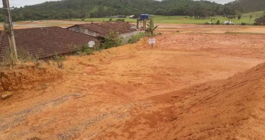 Terreno à venda na Corticeira, Guaramirim 