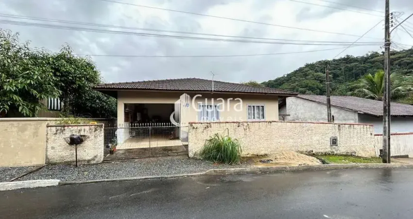 Casa com 3 quartos à venda na josé nart, 51, Centro, Guaramirim