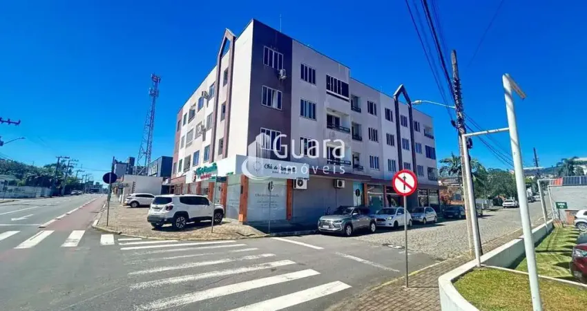 Apartamento com 3 quartos à venda na Rua Martim Kochella, Vila Lenzi, Jaraguá do Sul