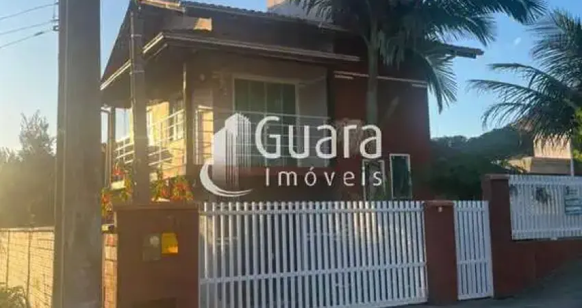 Casa com 3 quartos à venda na Leopoldo Schmitz, sn, Nova Esperança, Guaramirim