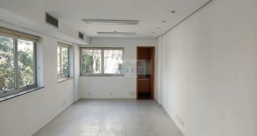 Sala comercial para venda ou locação, com 2 banheiros, copa de apoio, elevadores e recepção