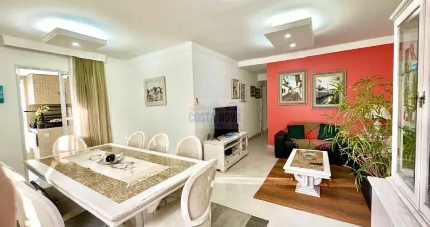 Lindo apartamento de 3 quartos localizado no gonzaga em santos.