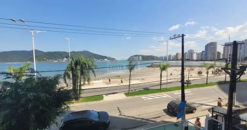 Apartamento frente mar de 1 quarto com dependência de empregados em São Vicente