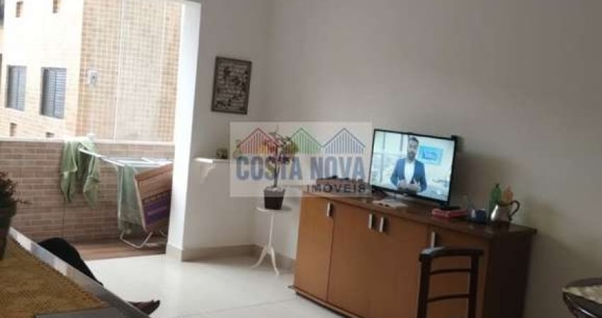 Apartamento no Caiçara a 50 metros do mar