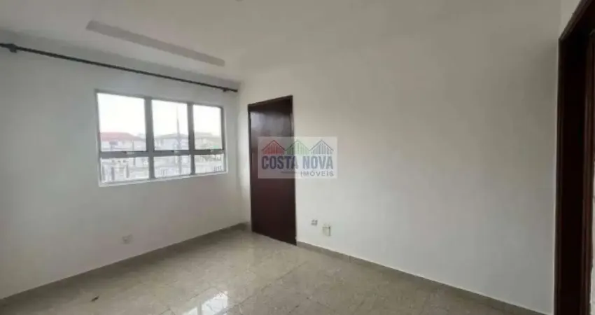 Apartamento com 2 quartos sendo 1 suíte, 2 banheiros, 1 vaga, bairro Macuco