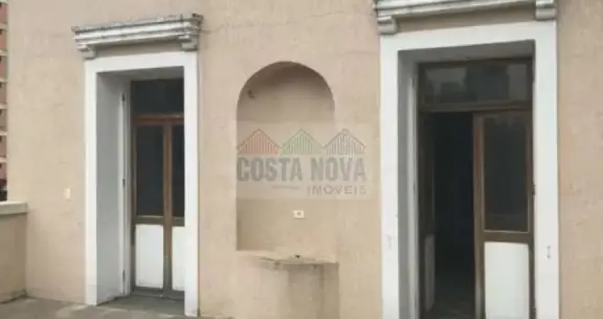 Oportunidade na Vila Olímpia: Casa Comercial com 4 Pavimentos, Segurança e Vagas!