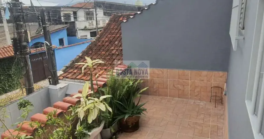 Sobrado isolado com 5 dormitórios (3 suítes) a 300m da praia no Mirim ? 190m² e 3 vagas
