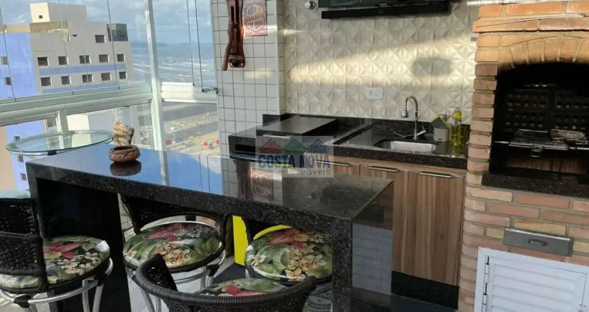 Cobertura duplex com 3 suítes, 4 banheiros, 2 vagas, de frente para o mar
