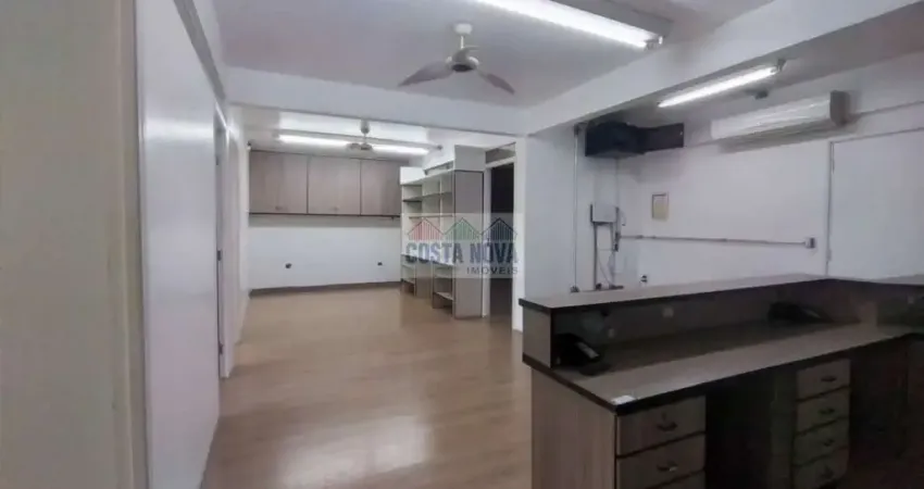 Sala comercial com 6 salas à venda na Rua Jacob Emerick, --, Centro, São Vicente