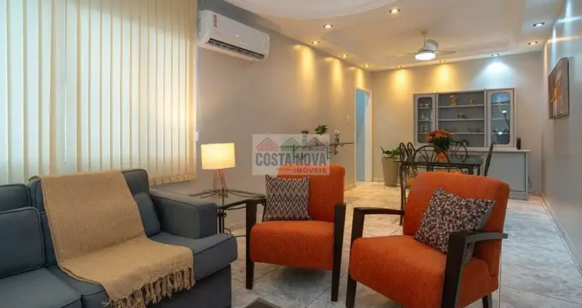 Apto Mobiliado com 2 dormitórios de 80m², 1 vaga , quadra da praia , proximo do Canal 2 e Gonzaga