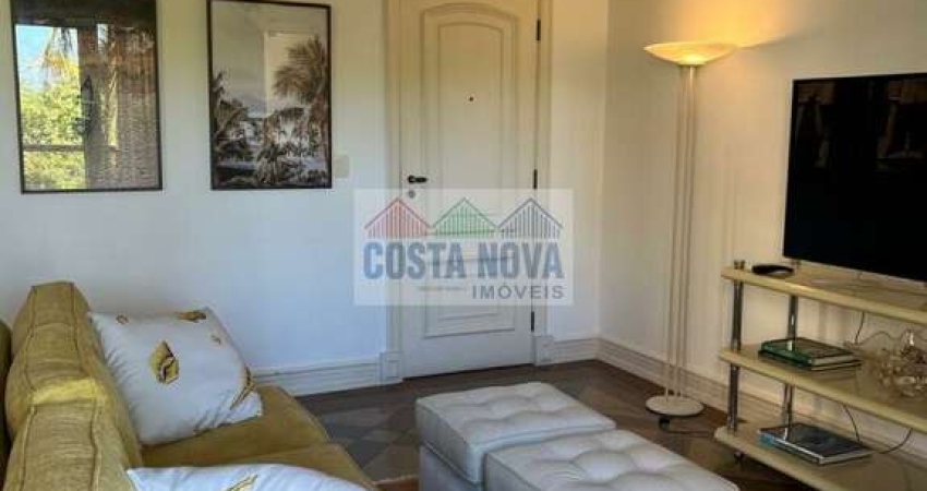 Duplex à venda com 164m², 3 quartos, 1 suíte, 4 banheiros, 2 vagas e depósito privativo no Guarujá