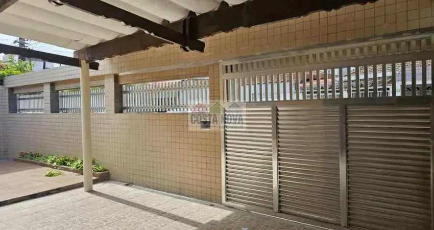 Linda casa com 193m² em são vicente , com 3 quartos e 2 banheiros