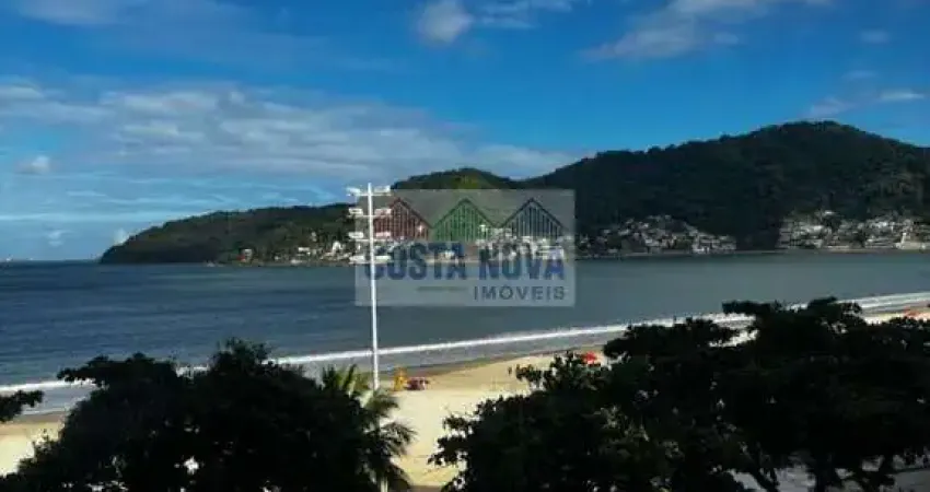 Sala living, com 30m², vista mar no gonzaguinha. porteira fechada