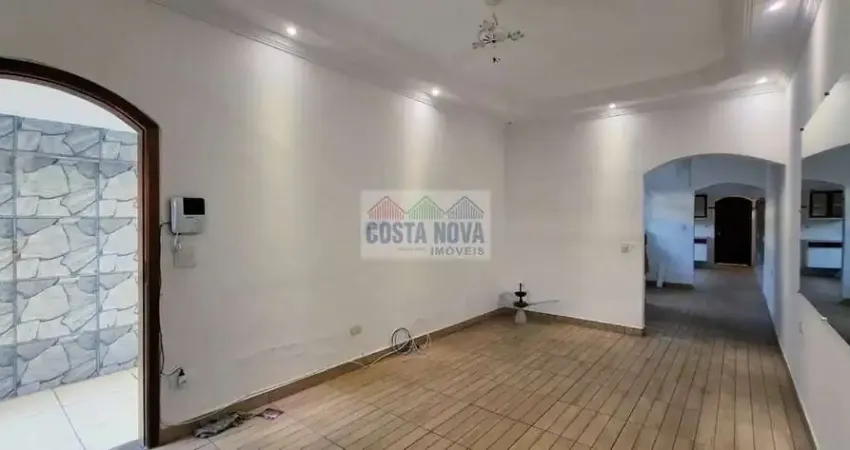 Sobrado com 2 quartos, 3 banheiros em ocian - praia grande - sp