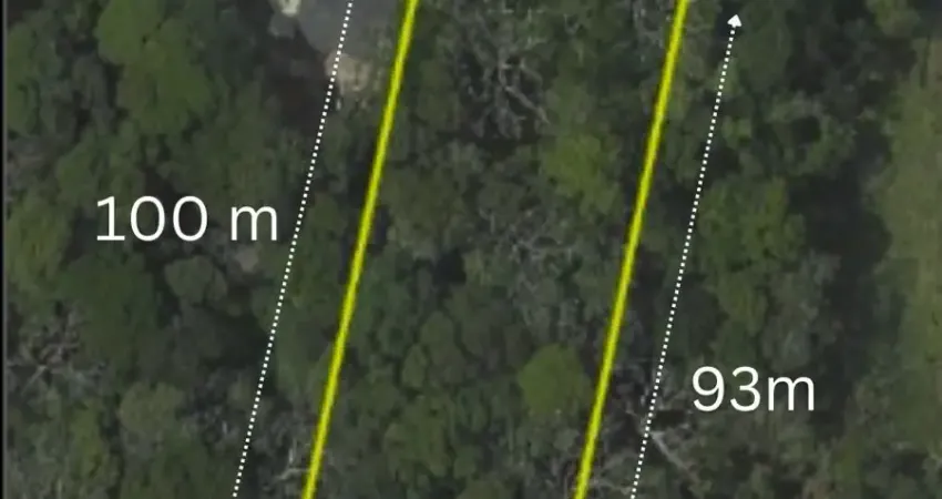 Terreno à Venda na Praia do Estaleiro, Balneário Camboriú, SC - 2.865,98m²