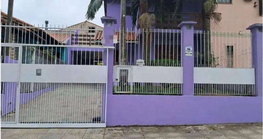 Casa com 3 dormitórios para alugar, 172 m² por R$ 4.679,00/mês - Cavalhada - Porto Alegre/RS