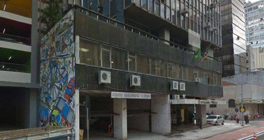 Box/Garagem para alugar por R$ 399/mês - Centro Histórico - Porto Alegre/RS