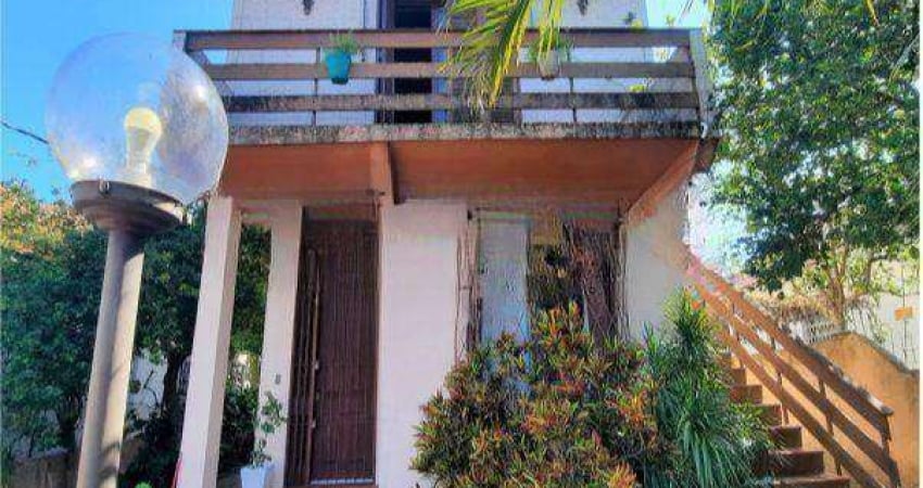 Casa com 3 dormitórios para alugar, 102 m² por R$ 2.680,00/mês - Santo Antônio - Porto Alegre/RS