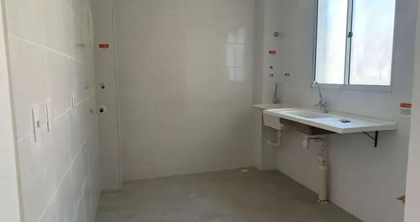 Apartamento com 2 dormitórios para alugar, 37 m² por R$ 1.710/mês - Cavalhada - Porto Alegre/RS
