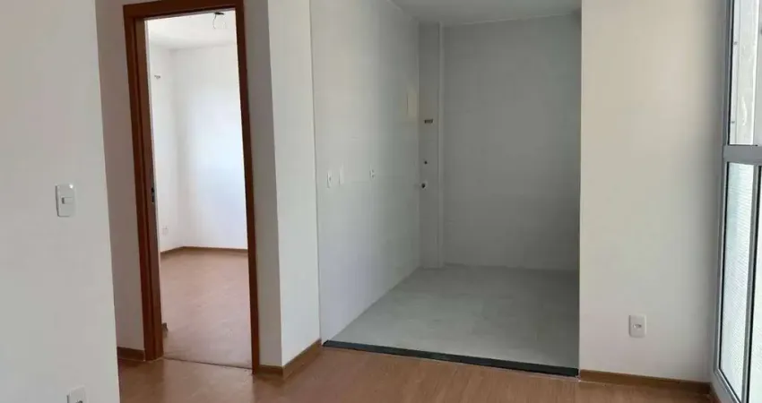 Apartamento com 2 dormitórios para alugar, 37 m² por R$ 1.710,00/mês - Cavalhada - Porto Alegre/RS