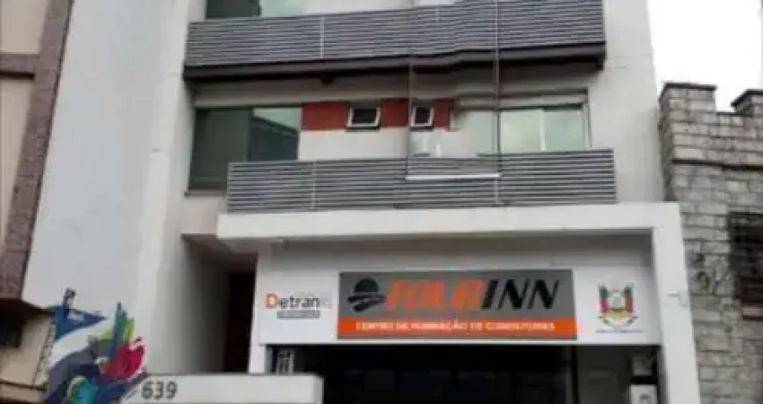 Loft com 1 dormitório para alugar, 37 m² por r$ 2.680,00/mês - centro - porto alegre/rs