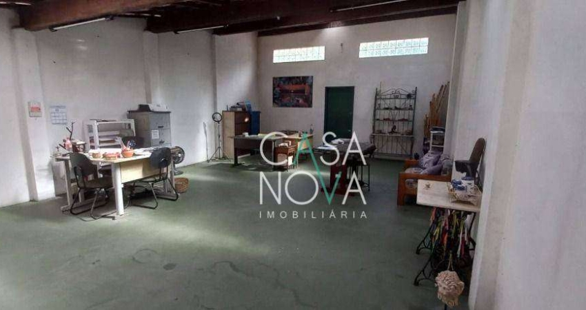 Sobrado com 3 dormitórios à venda, 144 m² por R$ 700.000,00 - Itararé - São Vicente/SP