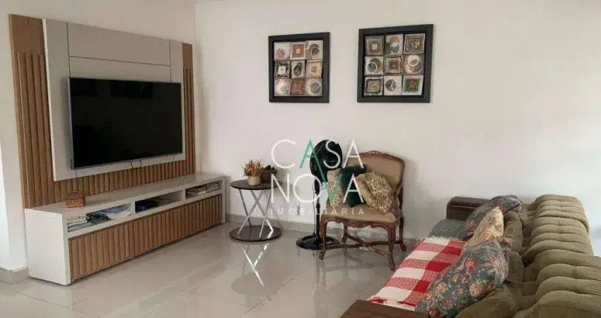 Sobrado à venda no Boqueirão - Santos - SP