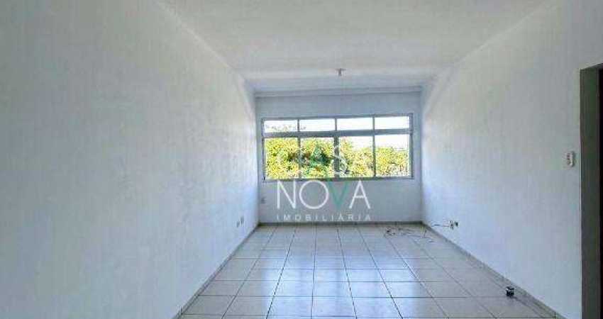 Apartamento à venda na orla da praia do Embaré em Santos - SP
