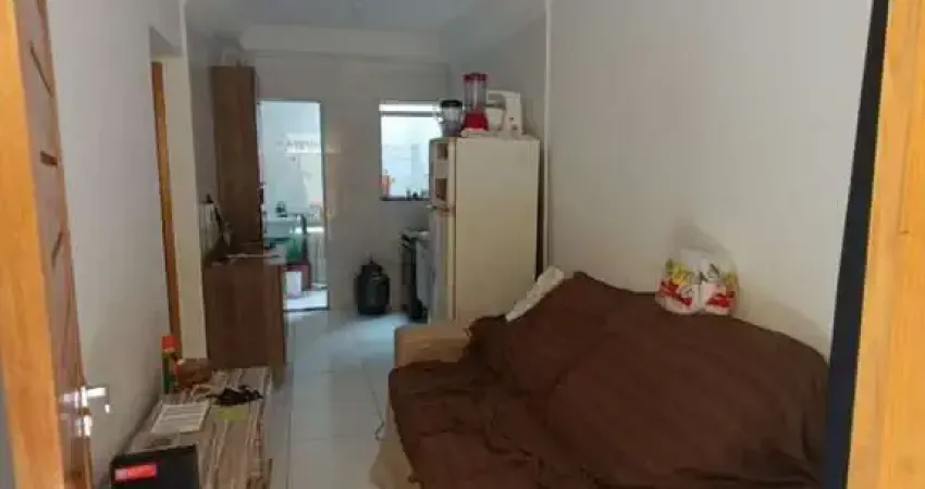 Casa com 2 quartos à venda na Rua Castelo do Piauí, 105, Itaquera, São Paulo