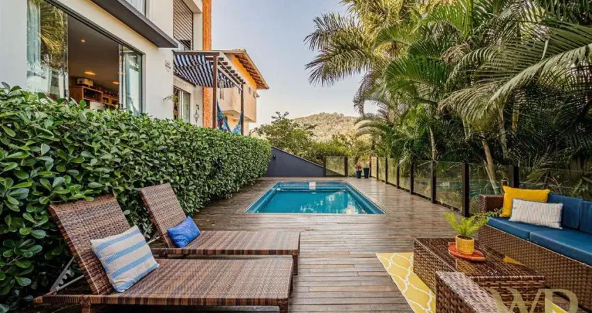 Casa com 3 quartos à venda na Rua Abraão Lincoln, 372, Bom Retiro, Joinville