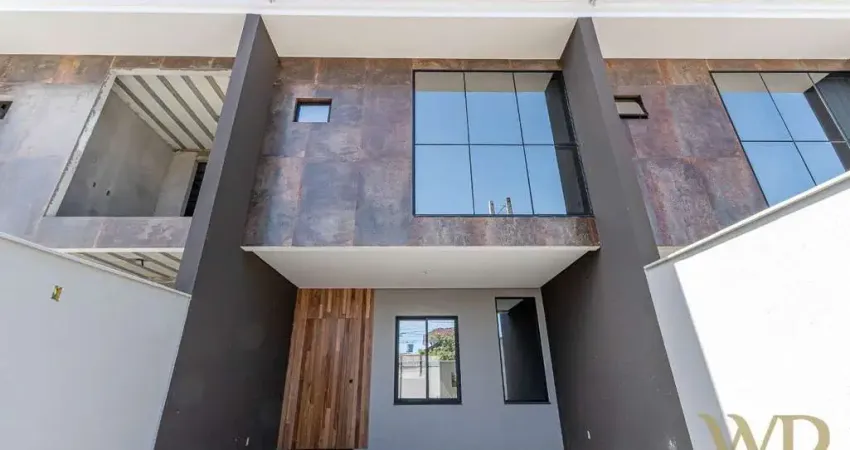 Casa com 3 quartos à venda na Rua Guerra Junqueira, 199, Iririú, Joinville