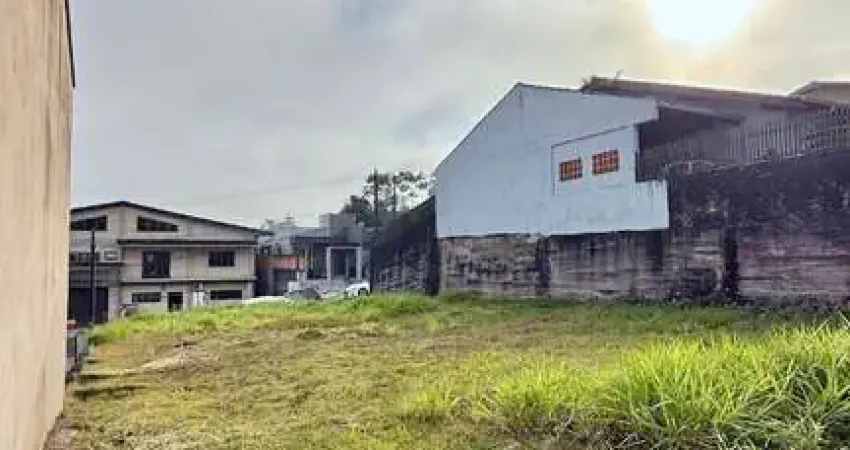 Terreno à venda na Rua Augusto Ernesto Boettcher, 532, Floresta, Joinville