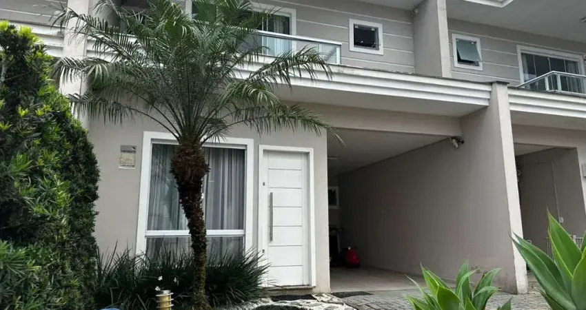 Casa em condomínio fechado com 3 quartos à venda na Servidão Ubatuba, 829, Glória, Joinville