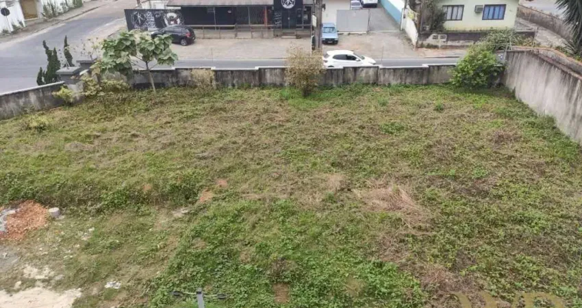 Terreno à venda na Rua Prefeito Helmuth Fallgatter, 785, Boa Vista, Joinville