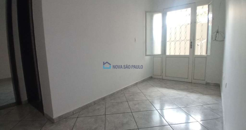 Prédio sem elevador, muito bem localizado, divisa de Diadema com São Paulo