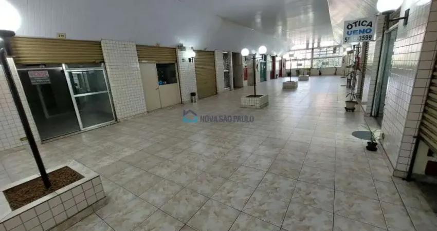 Casa comercial com 1 sala para alugar na Avenida Jabaquara, --, Mirandópolis, São Paulo