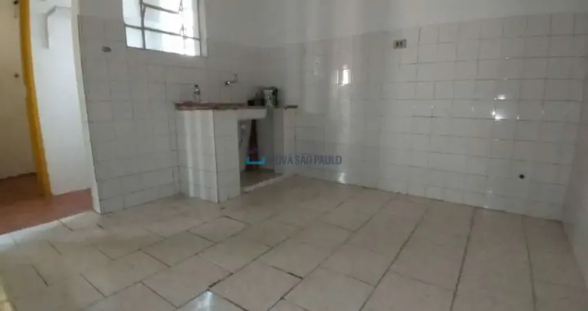 Casa com 1 quarto para alugar na Avenida Miguel Estefno, --, Saúde, São Paulo
