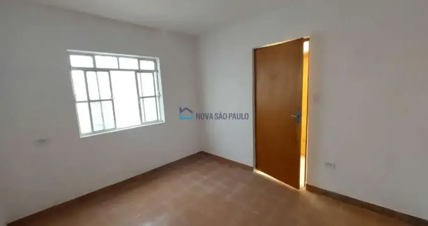 Casa térrea na região do jabaquara , fácil acesso ao metro jabaquara