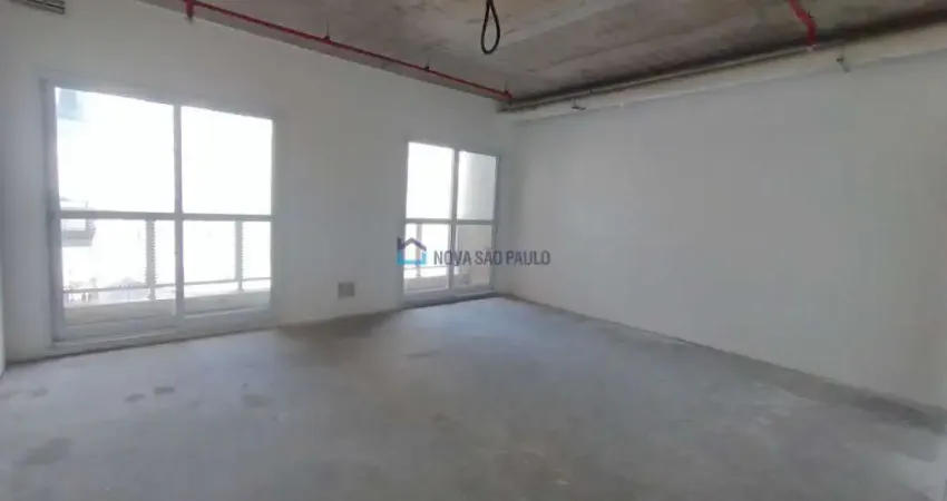 CONJUNTO COMERCIAL DE ALTO PADRÃO PRÓXIMO AO METRÔ VERGUEIRO!