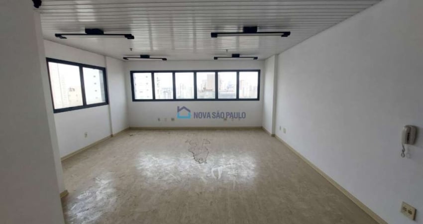 Conjunto Comercial Localizado na Chácara Inglesa