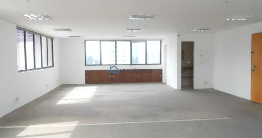 Sala comercial com 2 salas para alugar na Rua Vieira de Morais, --, Campo Belo, São Paulo