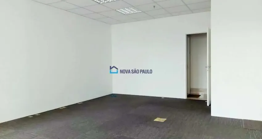 Conjunto comercial 43m²  para locação em Moema Índios, 1 vaga