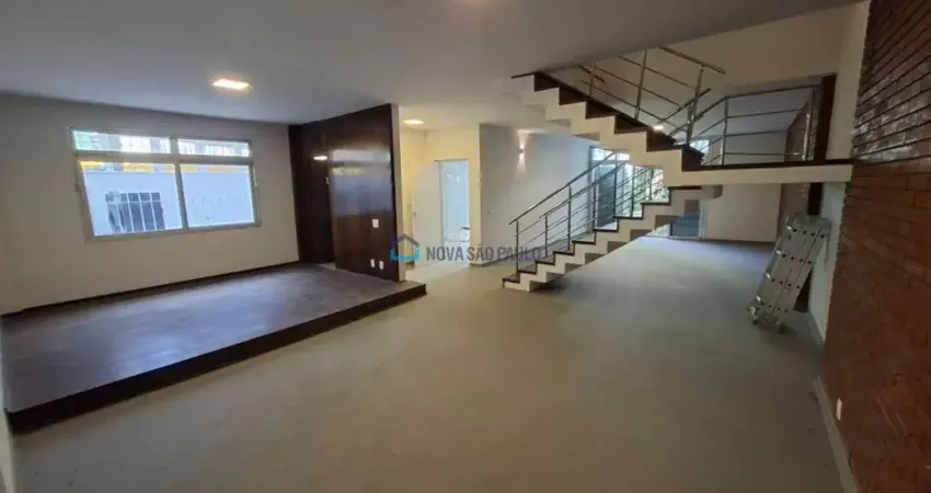 Casa comercial com 6 salas para alugar na Alameda dos Tupiniquins, --, Moema, São Paulo