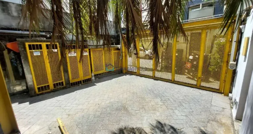 Prédio com 17 salas para alugar na Rua Paracatu, --, Saúde, São Paulo