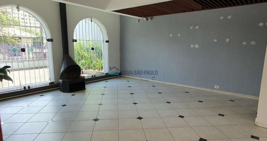 Lindo Sobrado para Locação - Ideal para Escritório, Clínica ou Estúdio de Gravação