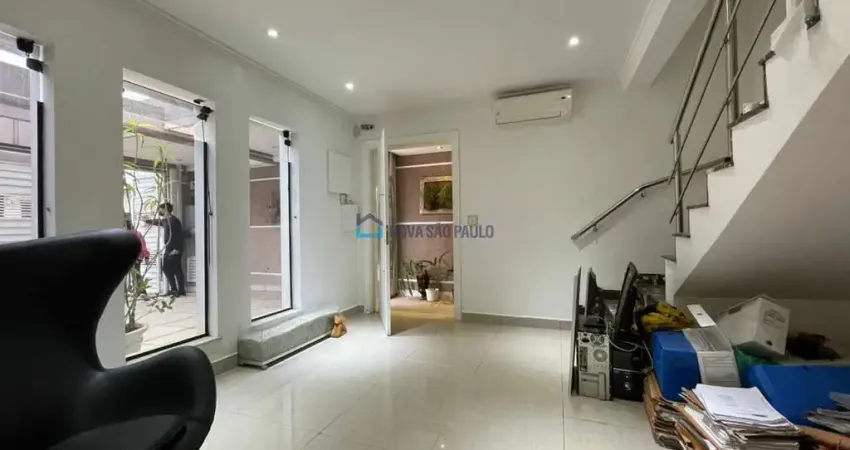 Casa com 3 quartos, 2 vagas disponível para locação na Vila Gumercindo