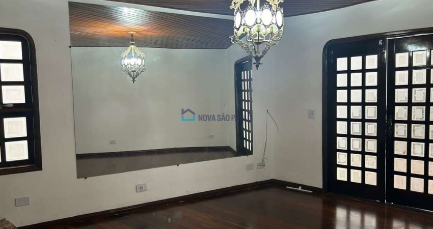 Casa com 3 quartos para alugar na Rua São Borja, --, Cidade Vargas, São Paulo
