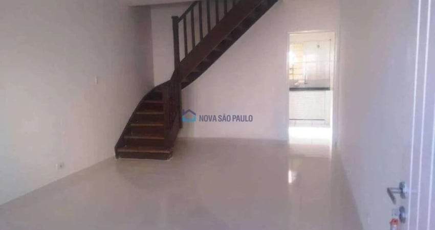 Casa com 3 quartos para alugar na Avenida Camilo Castelo Branco, --, Vila Gumercindo, São Paulo